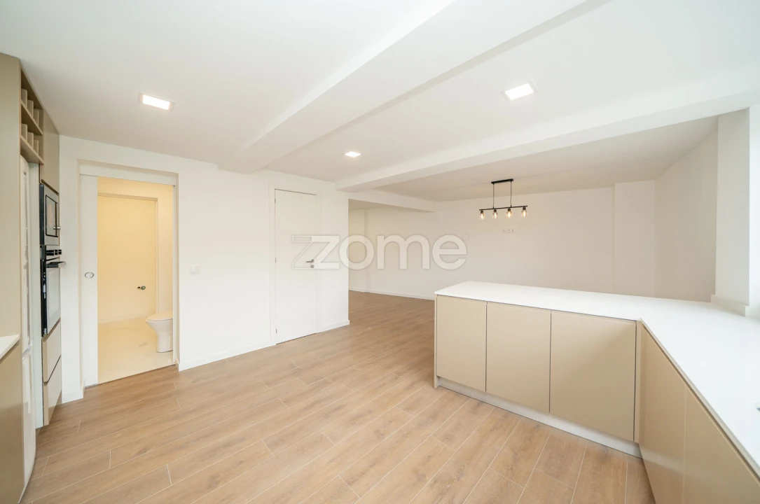 Apartamento T2 para Venda em Riba de Ave Foto 8