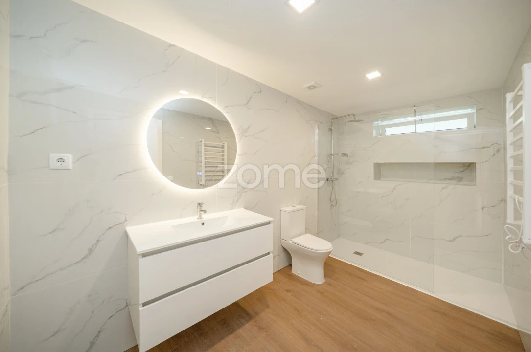 Apartamento T2 para Venda em Riba de Ave Foto 15
