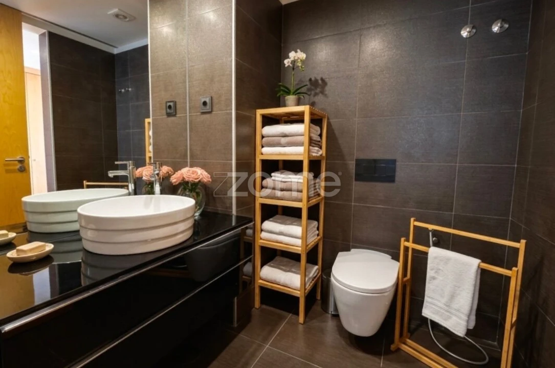 Apartamento T2 para Venda em Campanhã Foto 27