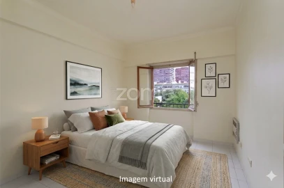 Apartamento T1 para Venda em Oeiras e São Julião da Barra, Paço de Arcos e Caxias
