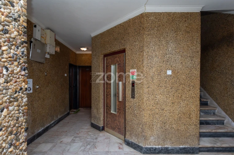 Apartamento T1 para Venda em Oeiras e São Julião da Barra, Paço de Arcos e Caxias Foto 21