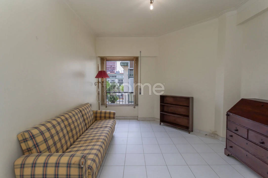 Apartamento T1 para Venda em Oeiras e São Julião da Barra, Paço de Arcos e Caxias Foto 6