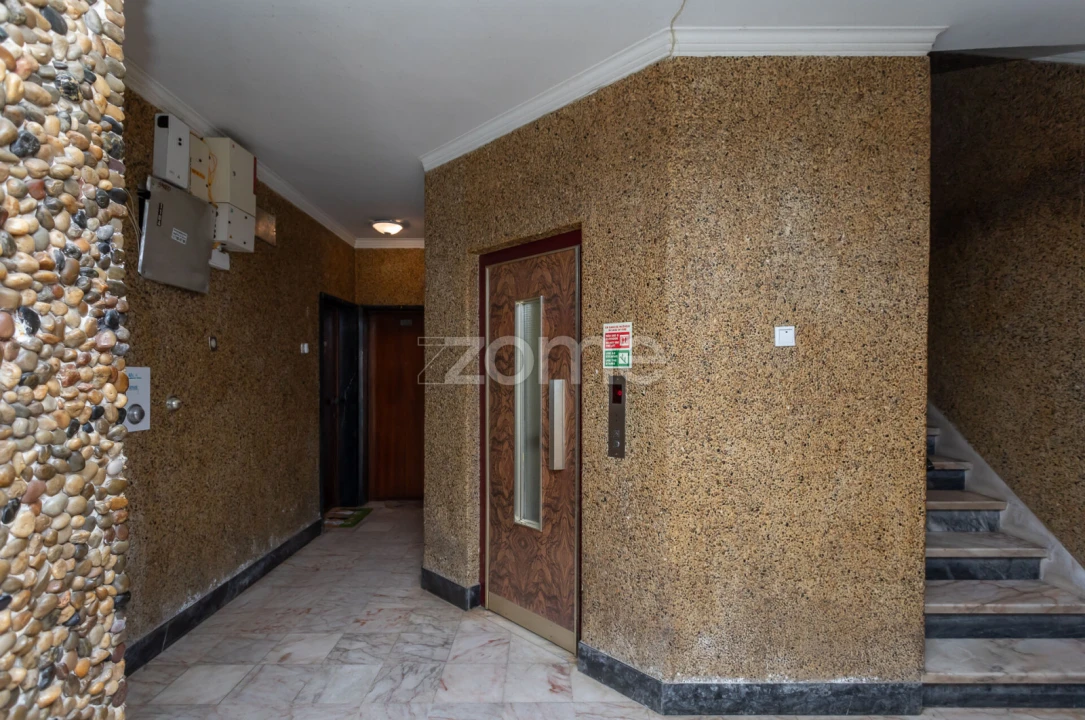Apartamento T1 para Venda em Oeiras e São Julião da Barra, Paço de Arcos e Caxias Foto 21