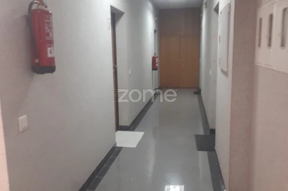 Apartamento T1 para Venda em Pombal