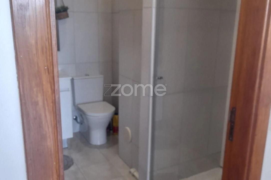 Apartamento T1 para Venda em Pombal Foto 12