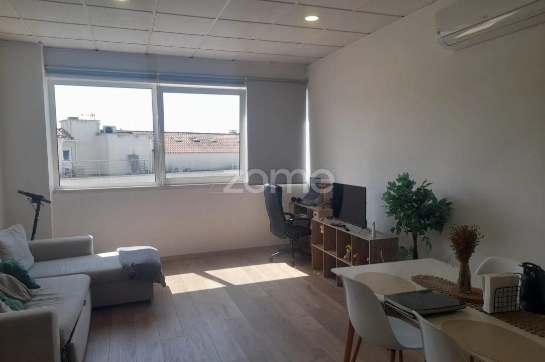 Apartamento T1 para Venda em Pombal Foto 7