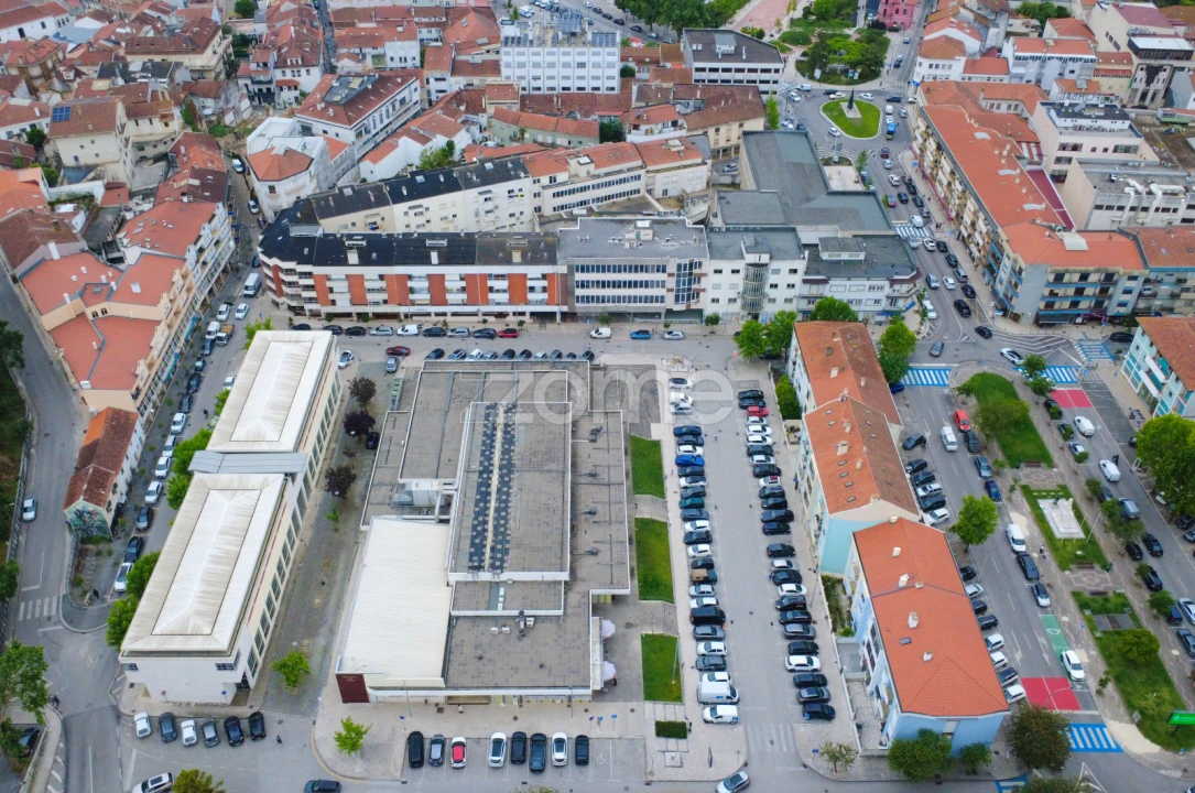 Apartamento T1 para Venda em Pombal Foto 24