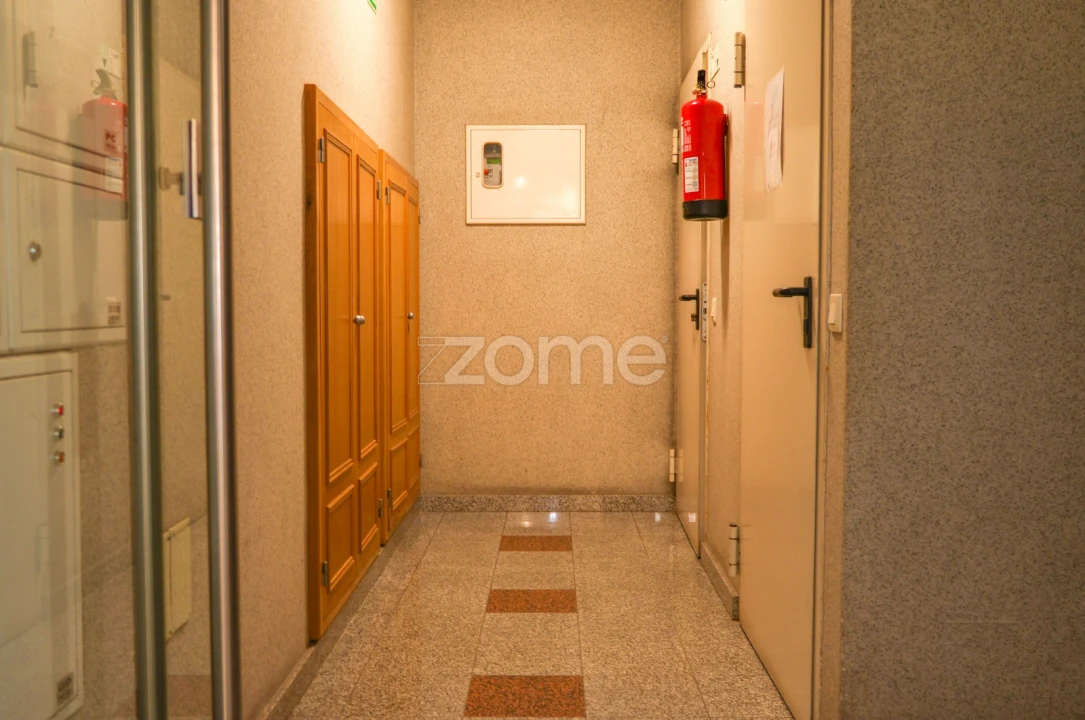 Apartamento T1 para Venda em Pombal Foto 16