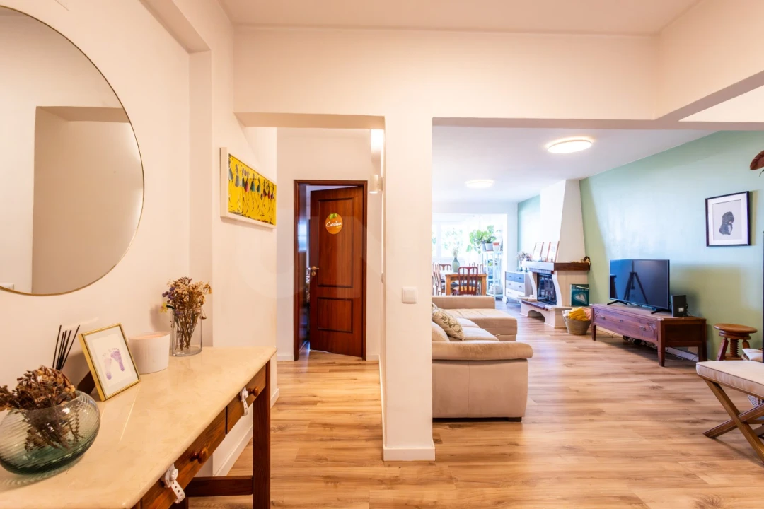Apartamento T2 para Venda em Rio de Mouro Foto 10