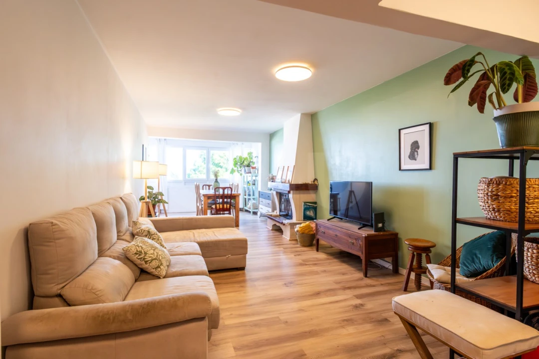 Apartamento T2 para Venda em Rio de Mouro Foto 11