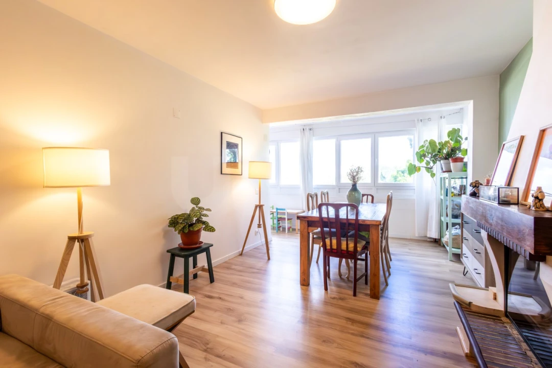 Apartamento T2 para Venda em Rio de Mouro Foto 14
