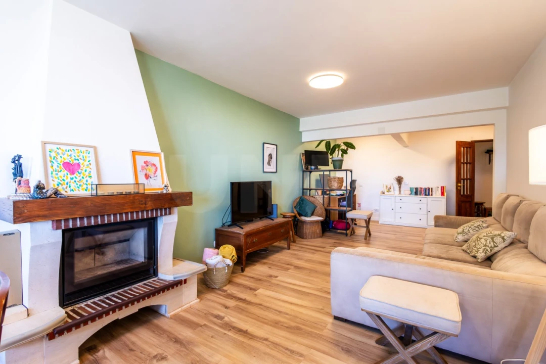 Apartamento T2 para Venda em Rio de Mouro Foto 18