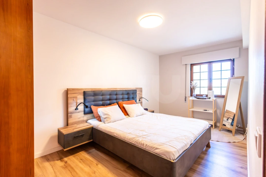 Apartamento T2 para Venda em Rio de Mouro Foto 25