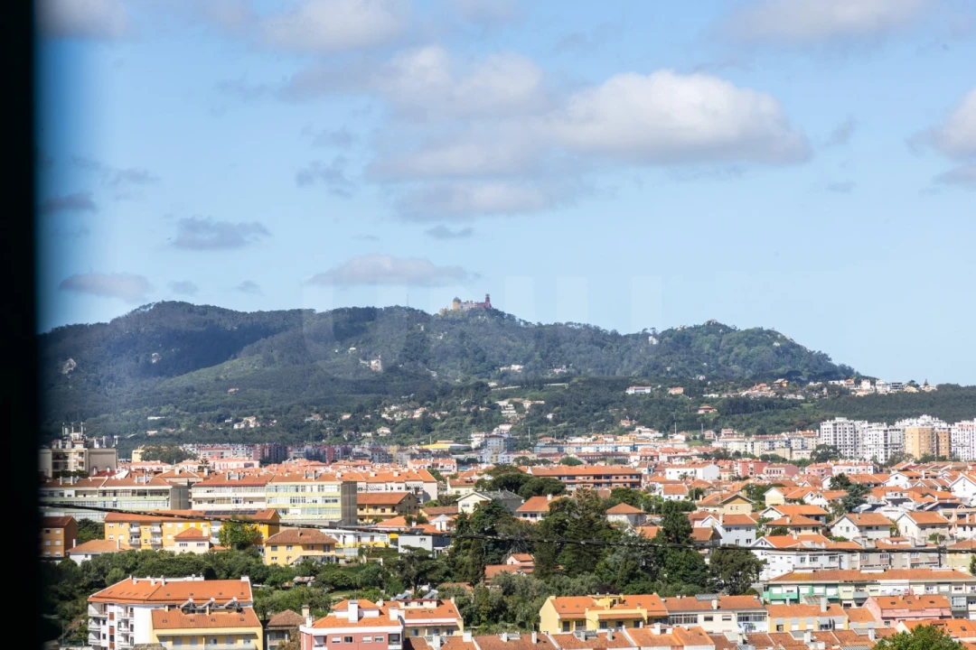Apartamento T2 para Venda em Rio de Mouro Foto 31
