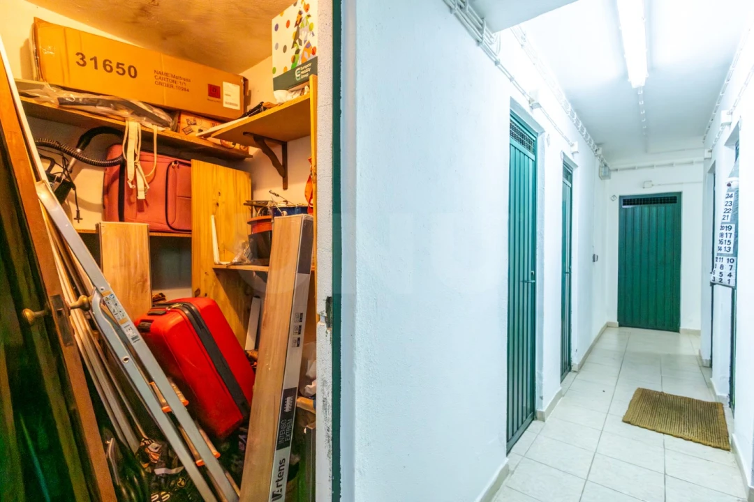 Apartamento T2 para Venda em Rio de Mouro Foto 35