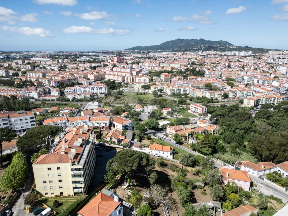 Apartamento T2 para Venda em Rio de Mouro Foto 49