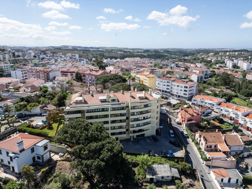 Apartamento T2 para Venda em Rio de Mouro Foto 51