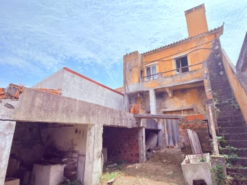 Moradia T3 para Venda em Lourinhã e Atalaia