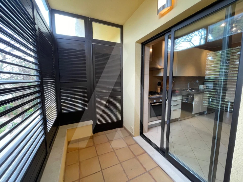 Apartamento T2 para Arrendamento em Quarteira Foto 23
