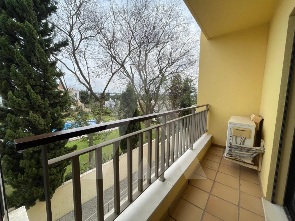 Apartamento T2 para Arrendamento em Quarteira Foto 25