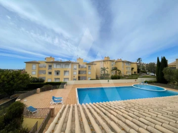 Apartamento T2 para Arrendamento em Quarteira