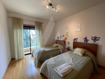 Apartamento T2 para Arrendamento em Quarteira