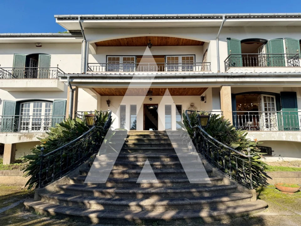 Moradia T5 para Venda em Conde e Gandarela Foto 1