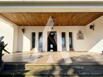 Moradia T5 para Venda em Conde e Gandarela