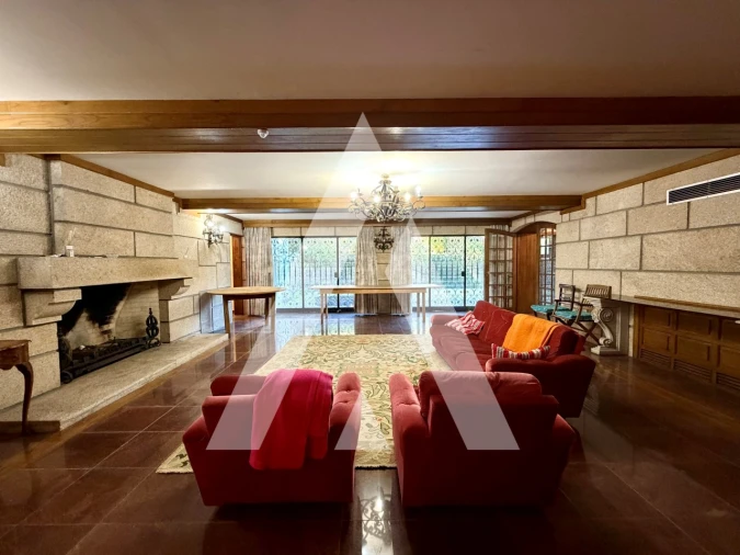 Moradia T5 para Venda em Conde e Gandarela Foto 9