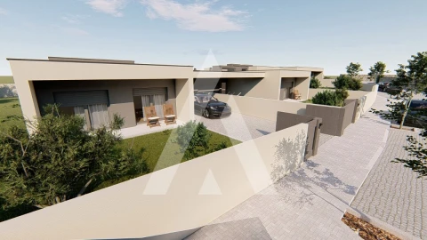 Moradia T3 para Venda em Mazarefes e Vila Fria