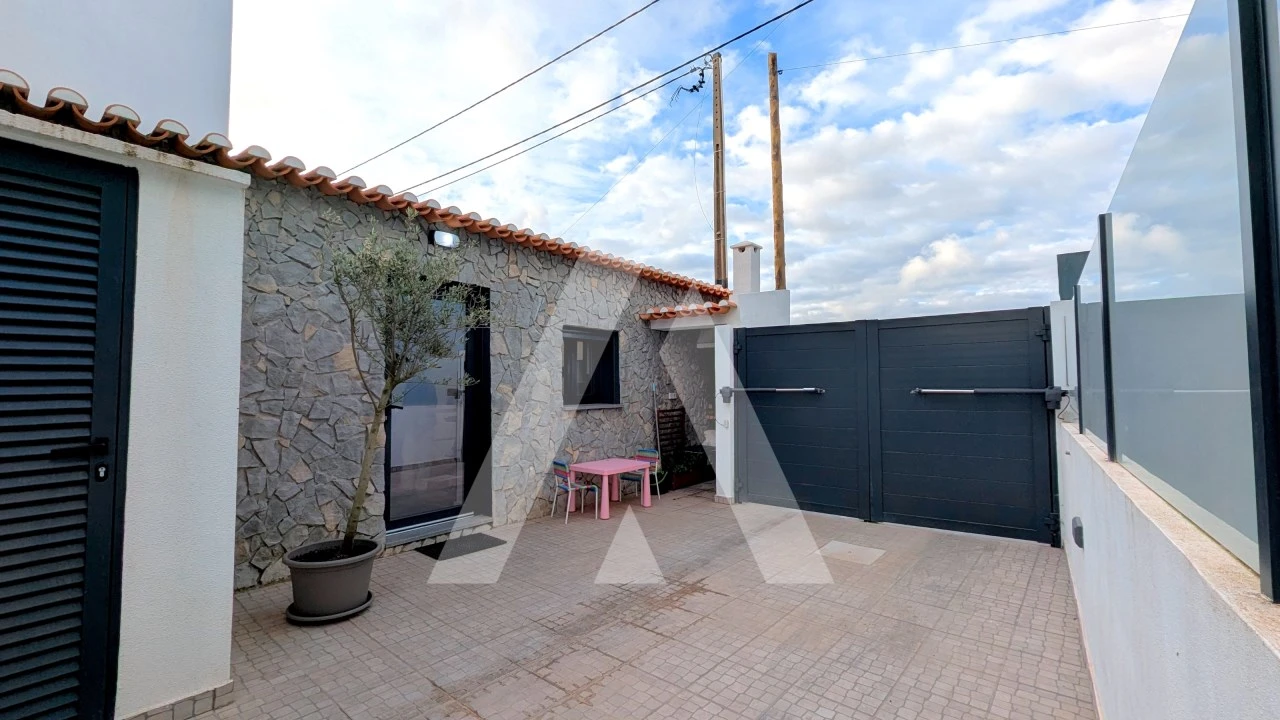 Moradia T3 para Venda em Ericeira Foto 32