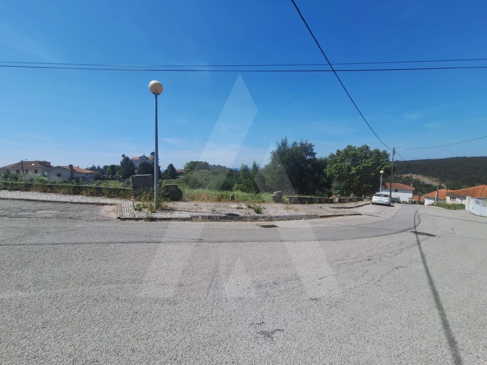 Terreno para Venda em Luso Foto 12