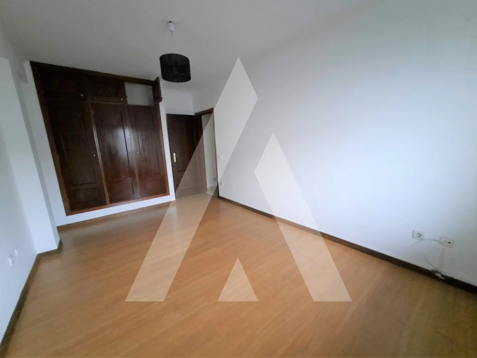 Apartamento T2 para Arrendamento em Lousã e Vilarinho Foto 21