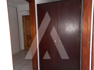 Apartamento T2 para Arrendamento em Lousã e Vilarinho