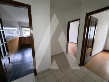 Apartamento T2 para Arrendamento em Lousã e Vilarinho