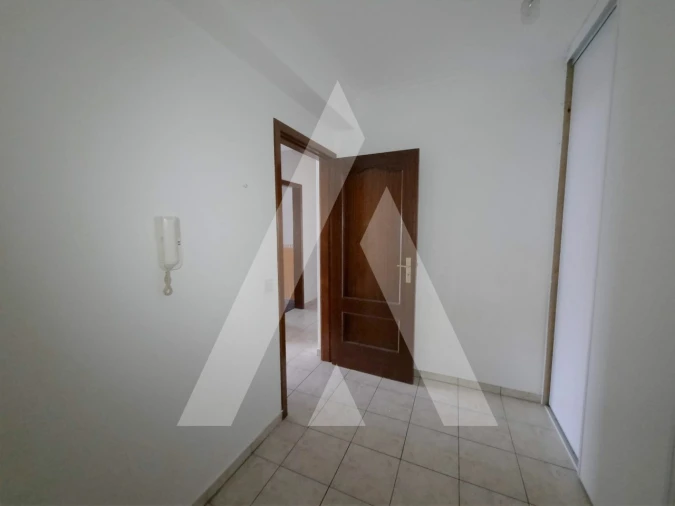 Apartamento T2 para Arrendamento em Lousã e Vilarinho Foto 16