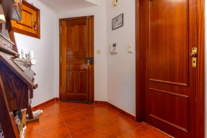 Apartamento T1 para Venda em Corroios