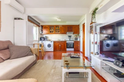 Apartamento T1 para Venda em Corroios