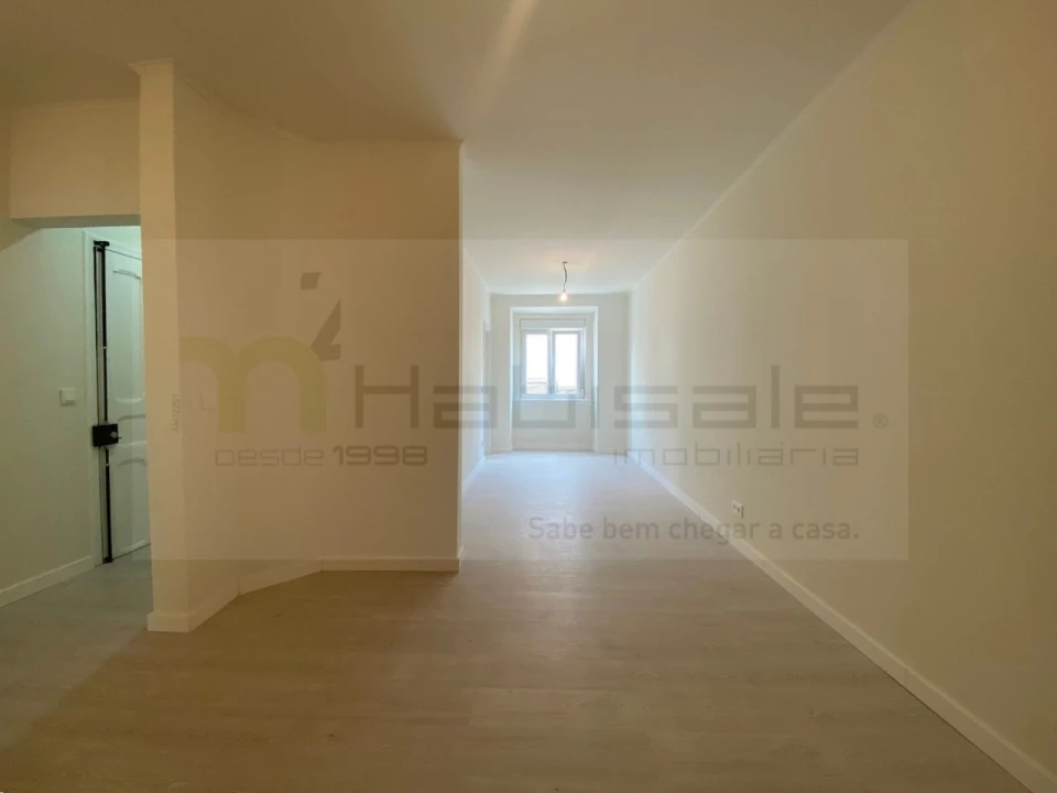 Apartamento T2 para Venda em Penha de França Foto 3