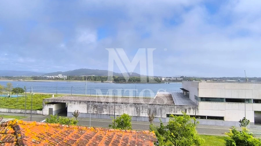 Prédio para Venda em Santa Maria Maior e Monserrate e Meadela