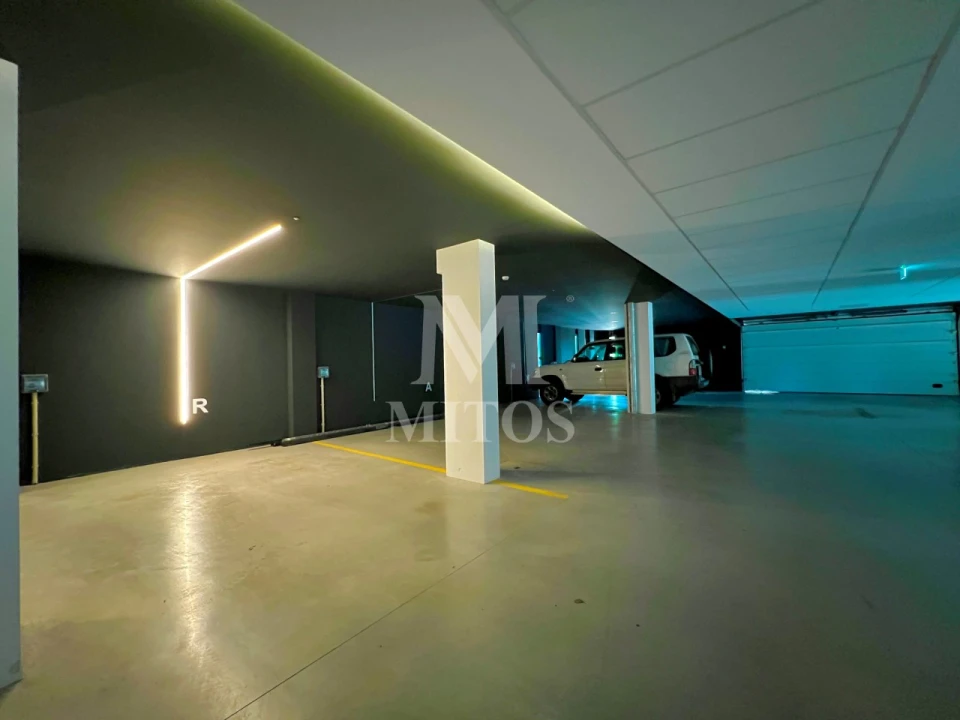 Apartamento T2 para Arrendamento em Santa Maria Maior e Monserrate e Meadela Foto 22