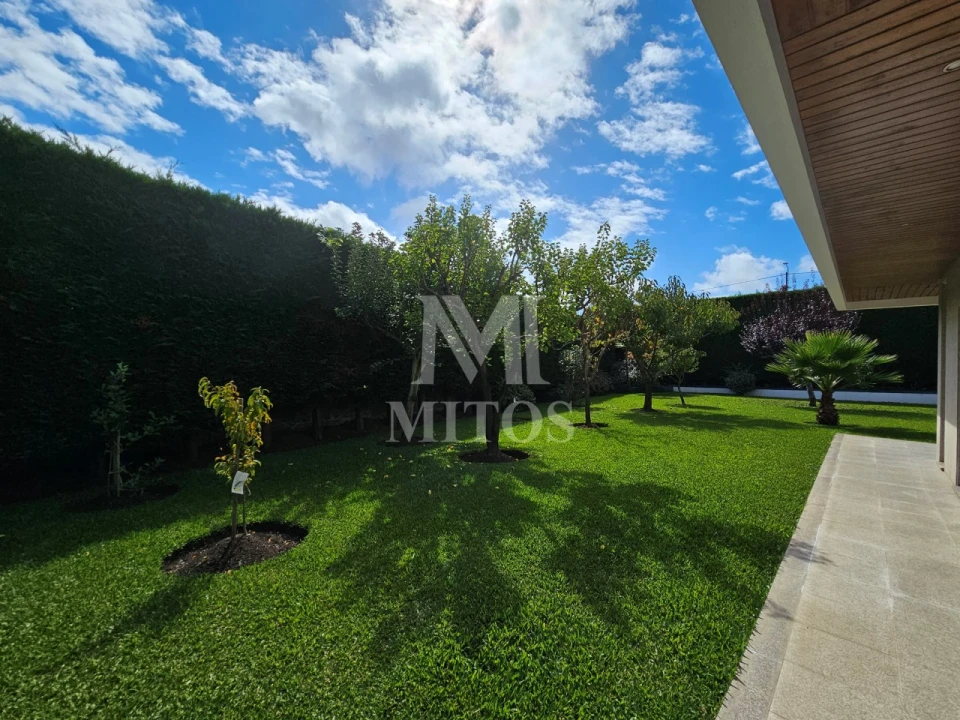 Moradia T3 para Venda em Vila Nova de Anha Foto 30