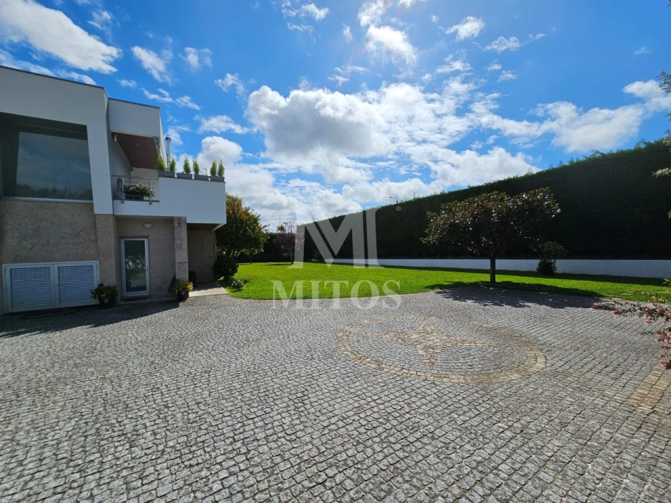 Moradia T3 para Venda em Vila Nova de Anha Foto 28