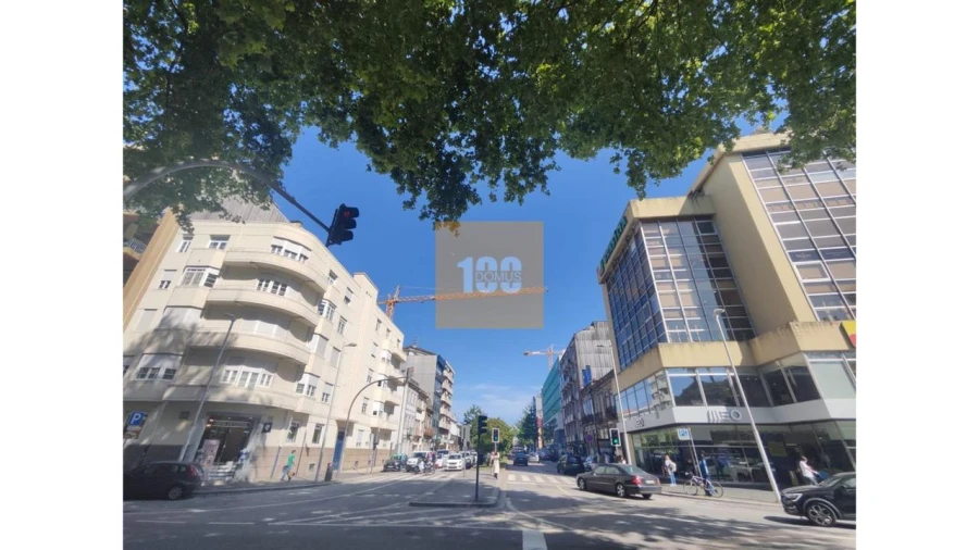 Apartamento T2 para Venda em Cedofeita, Santo Ildefonso, Sé, Miragaia, São Nicolau e Vitória Foto 11