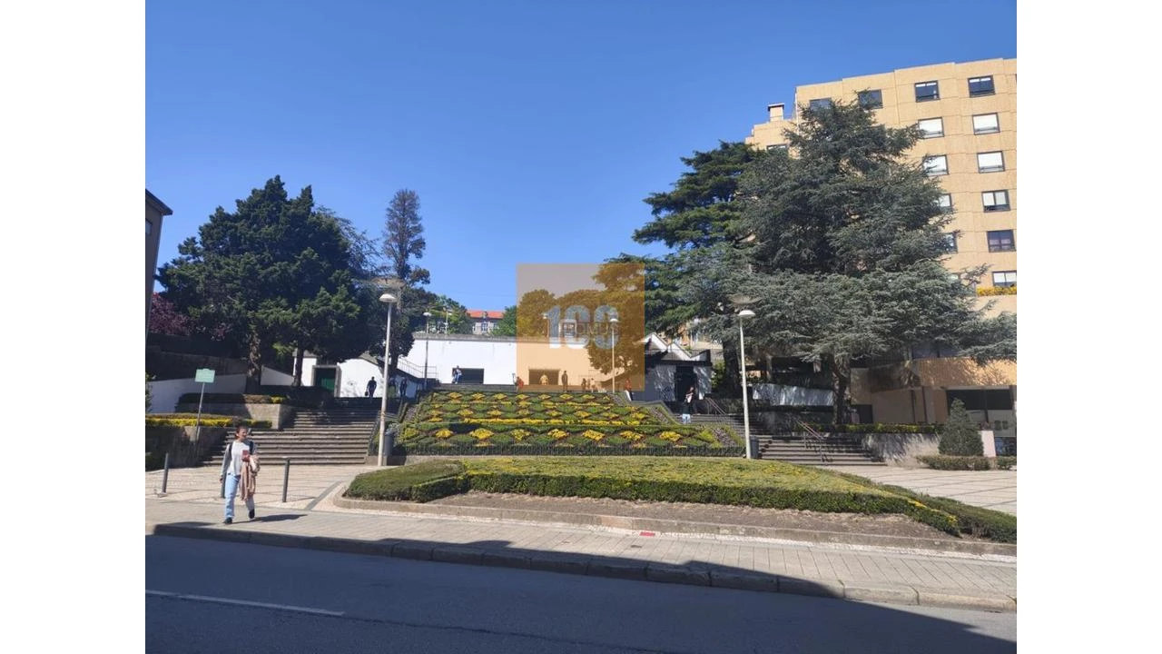 Apartamento T2 para Venda em Cedofeita, Santo Ildefonso, Sé, Miragaia, São Nicolau e Vitória Foto 29