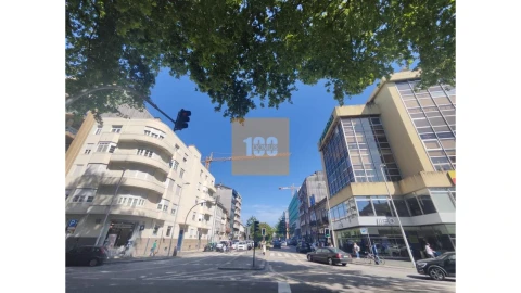 Apartamento T2 para Venda em Cedofeita, Santo Ildefonso, Sé, Miragaia, São Nicolau e Vitória