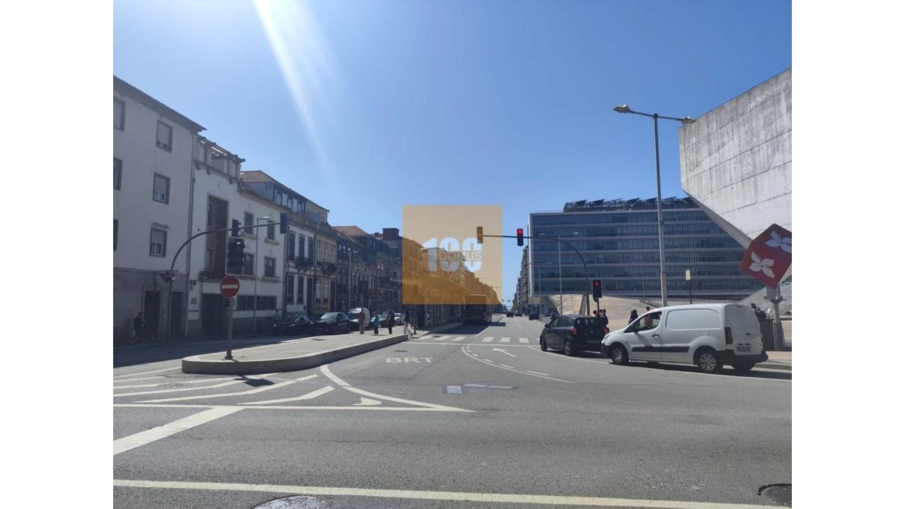 Apartamento T1 para Venda em Cedofeita, Santo Ildefonso, Sé, Miragaia, São Nicolau e Vitória Foto 14