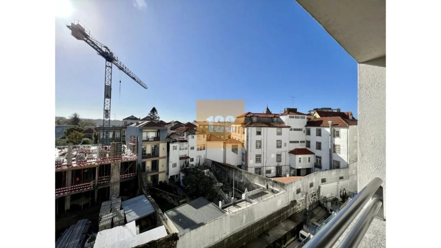 Apartamento T2 para Arrendamento em Lordelo do Ouro e Massarelos Foto 10