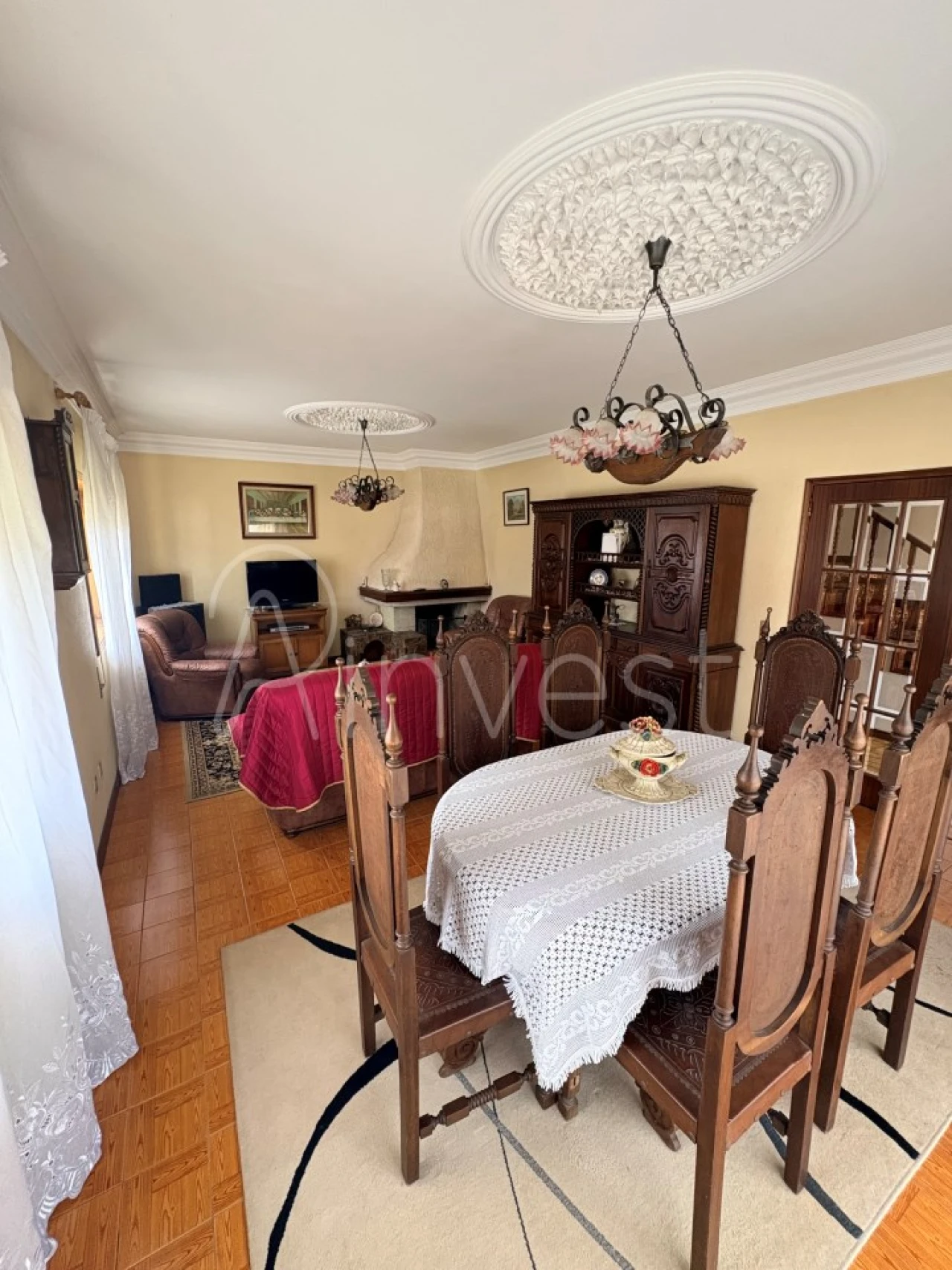 Moradia T5 para Venda em Alfena Foto 4