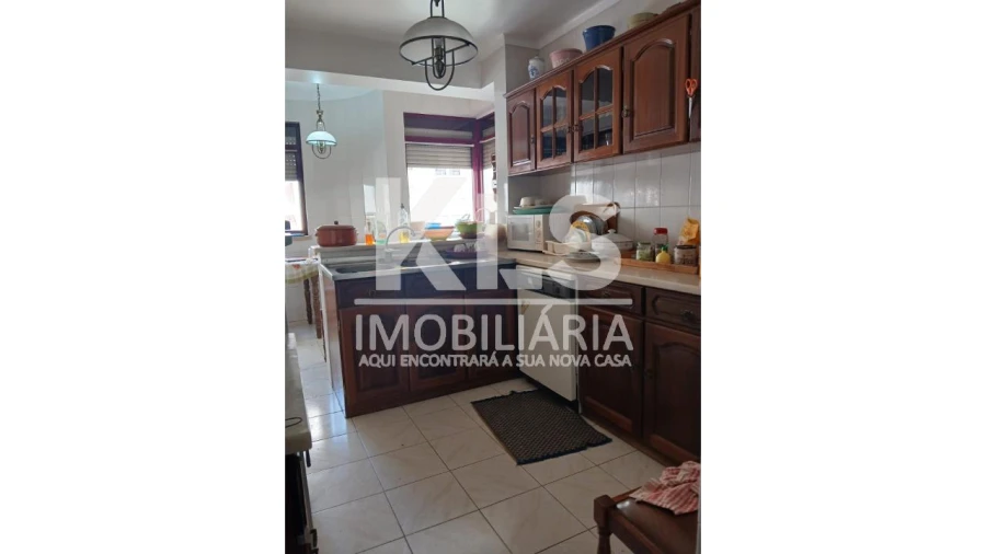 Apartamento T2 para Venda em Buarcos Foto 4